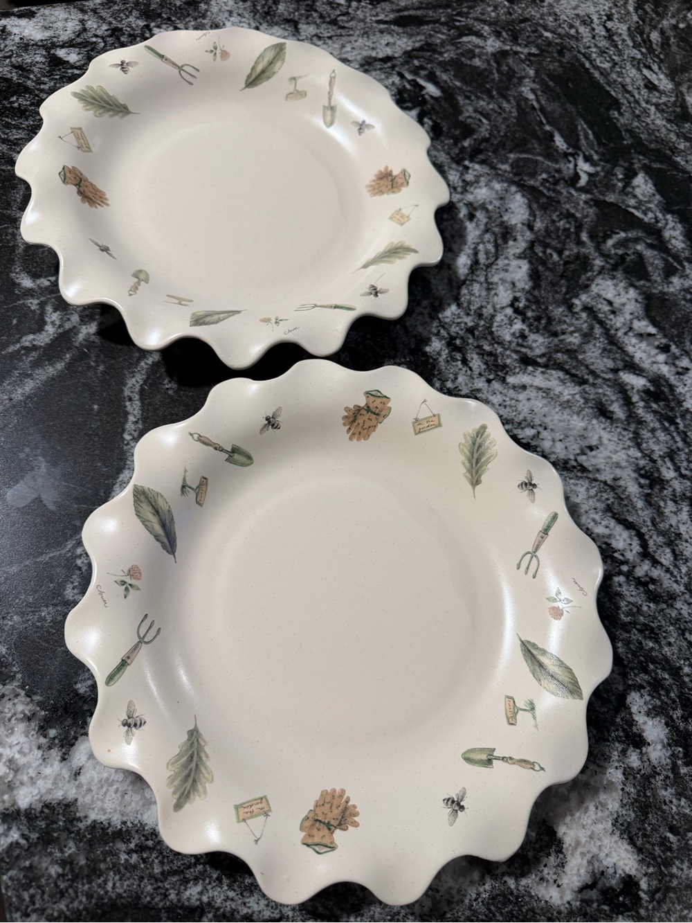 Vintage Pfaltzgraff Naturewood stoneware dinner plates